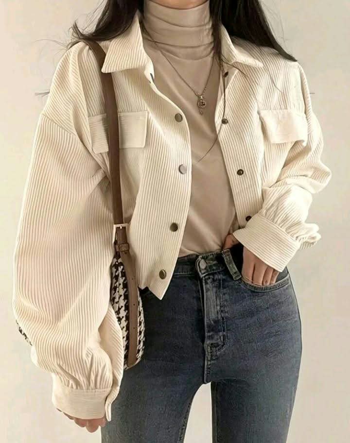 Cream Cropped Jacket - Image 3